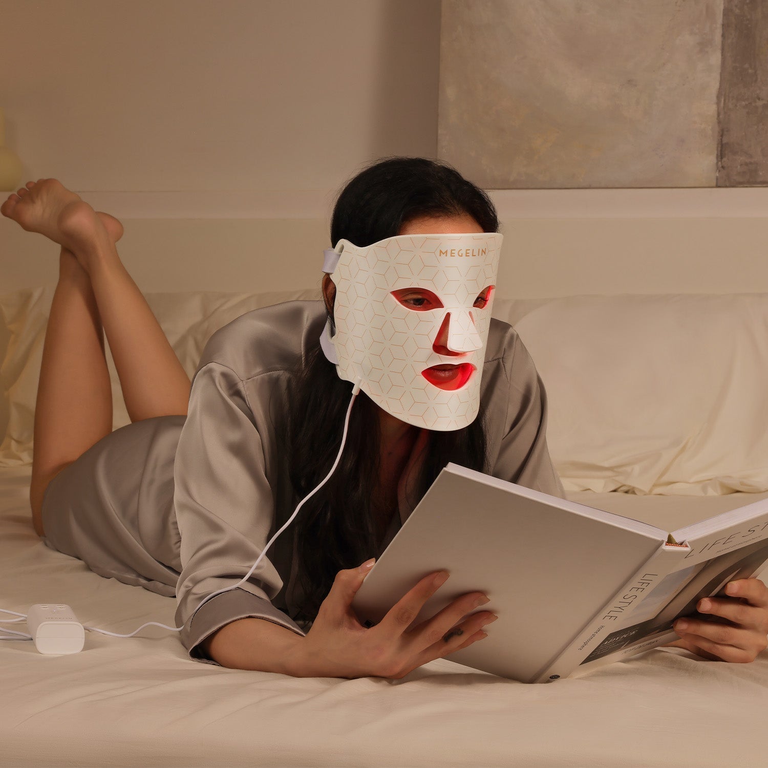 Máscara Facial de Luz LED - DermaLux™