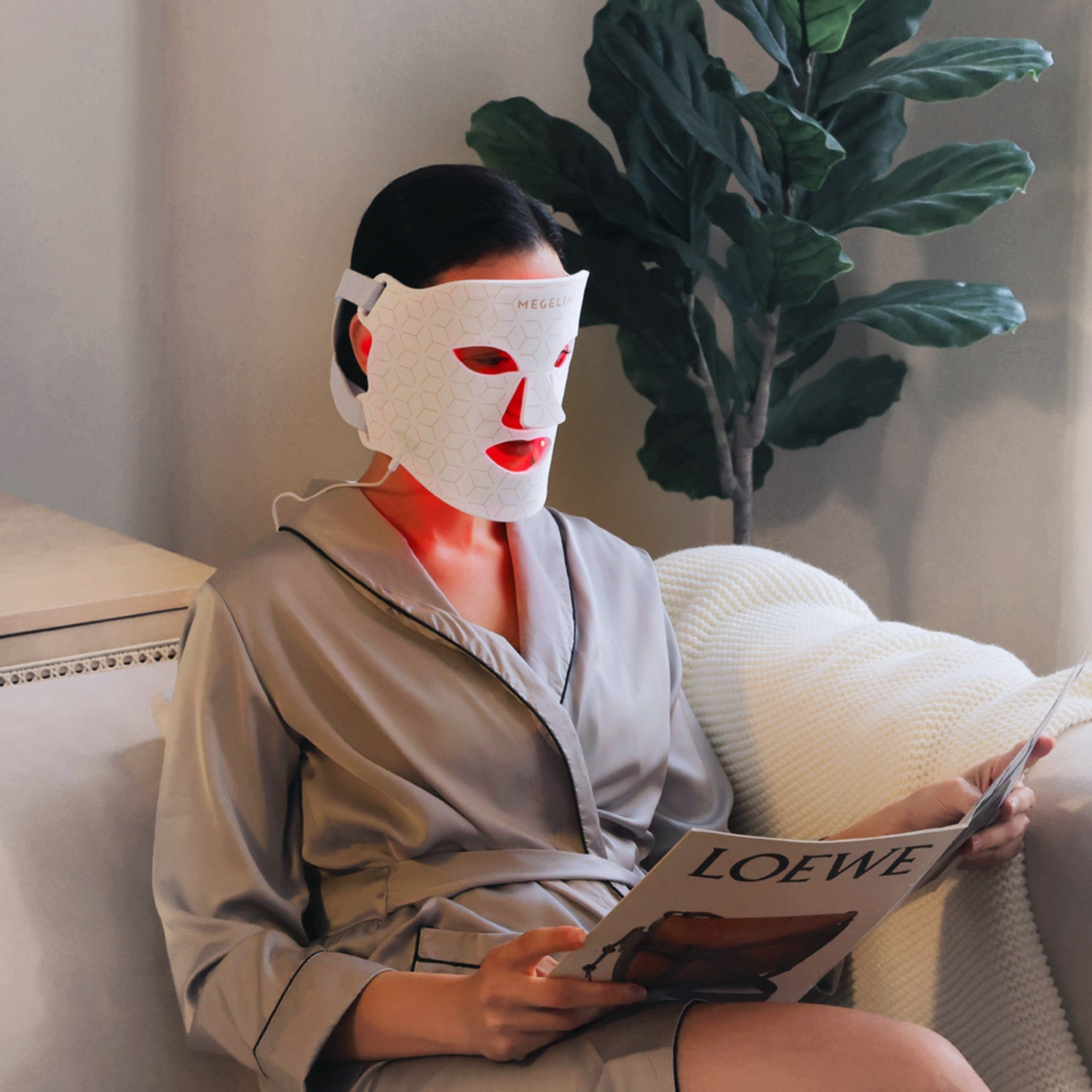 Máscara Facial de Luz LED - DermaLux™