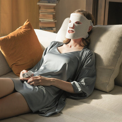 Máscara Facial de Luz LED - DermaLux™